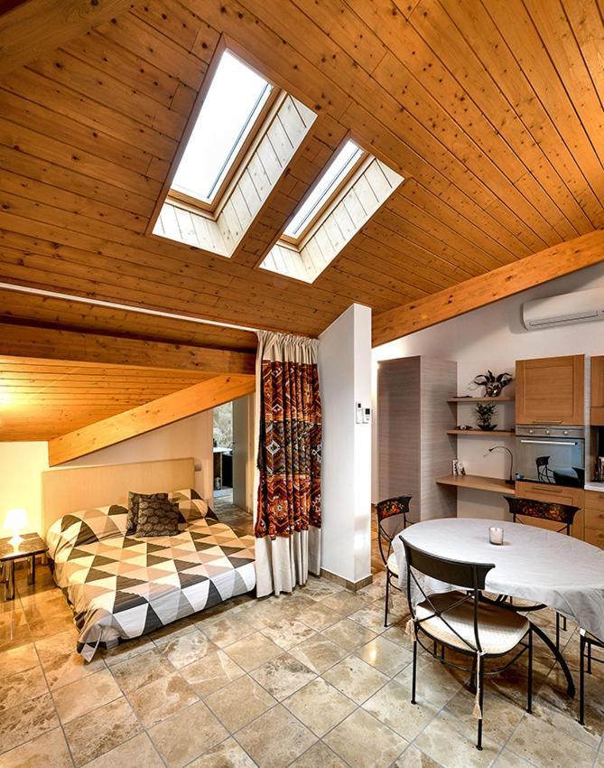 Faber Apartments-Residence Style Arona Buitenkant foto